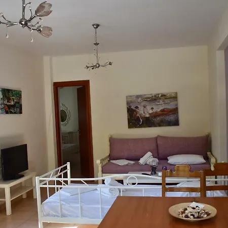 Artemis Aparthotel
