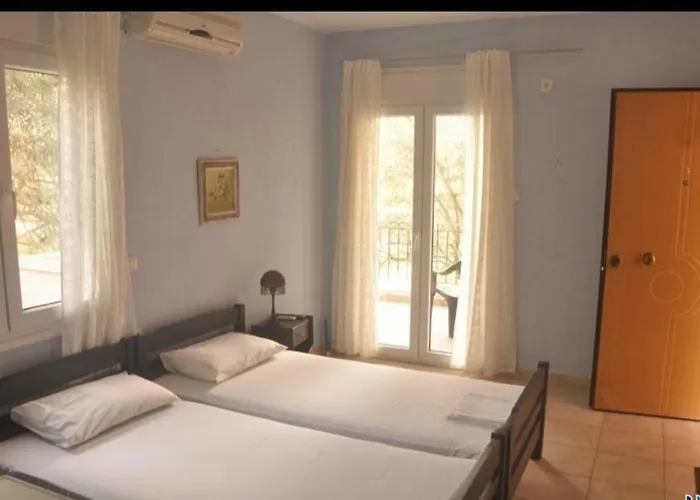 Artemis 奥马斯帕纳吉亚斯