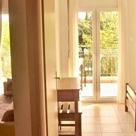 Artemis 3* أورموس باناجياس