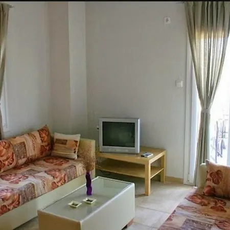 Aparthotel Artemis Ormos Panagias