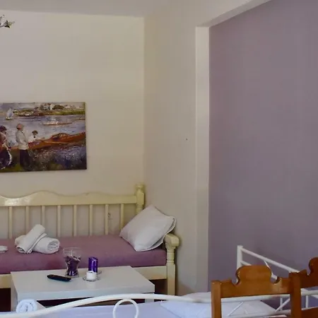 Artemis 3* أورموس باناجياس