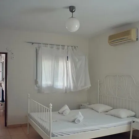 Artemis 3* أورموس باناجياس